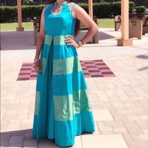 Long dress with skirt bottom